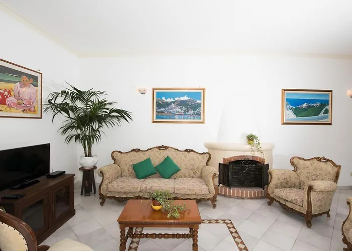 Savina - Elegant Family Overlooks Amalfi Coast - Villa Positano