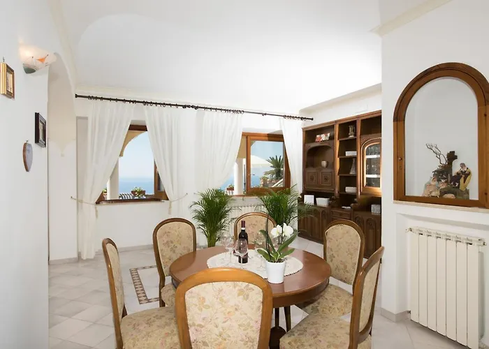 Villa Savina - Elegant Family Overlooks Amalfi Coast - *