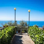 Savina - Elegant Family Overlooks Amalfi Coast - *