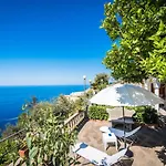 Savina - Elegant Family Overlooks Amalfi Coast - * Positano