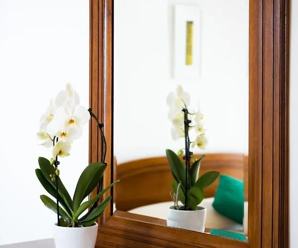 Villa Savina - Elegant Family Overlooks Amalfi Coast -