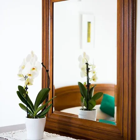 Villa Savina - Elegant Family Overlooks Amalfi Coast -